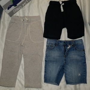 *******SOLD*******🌟Shorts and Pants Bundle